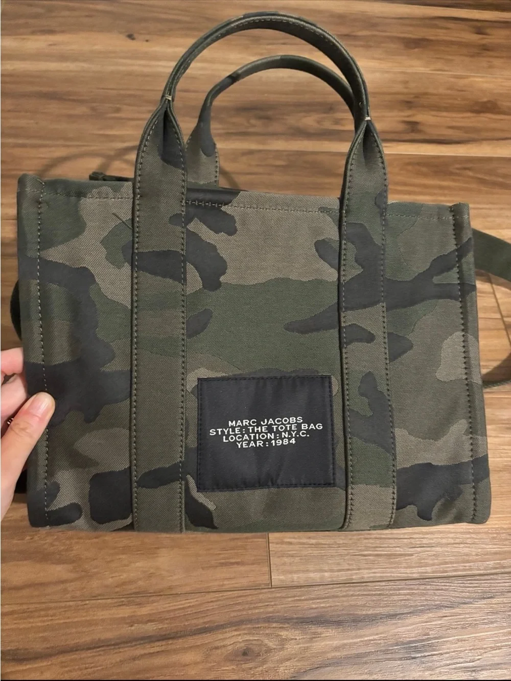 Marc Jacobs Camouflage Canvas Tote Bag in Green